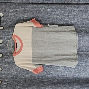 Stitch Fix Sarayi short sleeved knit top